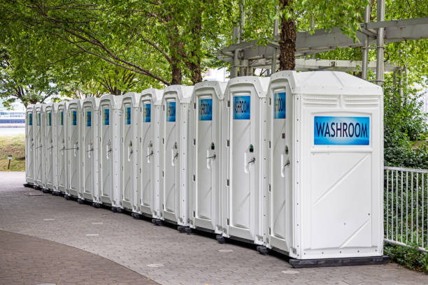 Best Portable bathroom rental  in Elmira, NY
